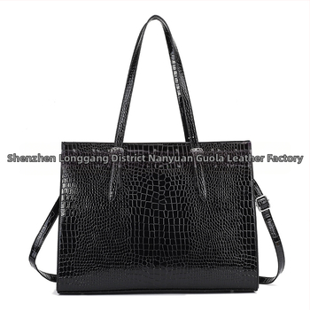 Laos 2023. aastal uus suure mahutavusega moodne kaasaskantav õlakott krokodillimustriga naistele, 15,6-tolline sülearvutikott