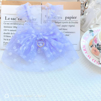 Κατοικίδιο σκύλος και γάτα Άνοιξη και καλοκαίρι Νέο φόρεμα πριγκίπισσας με μανίκια και μανίκια σε σχήμα καρδιάς, λεπτό αντηλιακό, μικρό αρκουδάκι