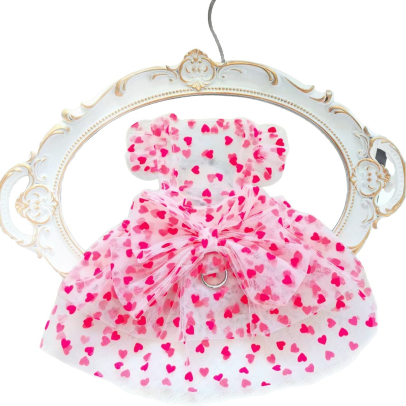 Kutyáknak és macskáknak tavaszi és nyári új szív alakú hálós repülő ujjú hercegnői ruha vékony napvédő ruhák kis mackó