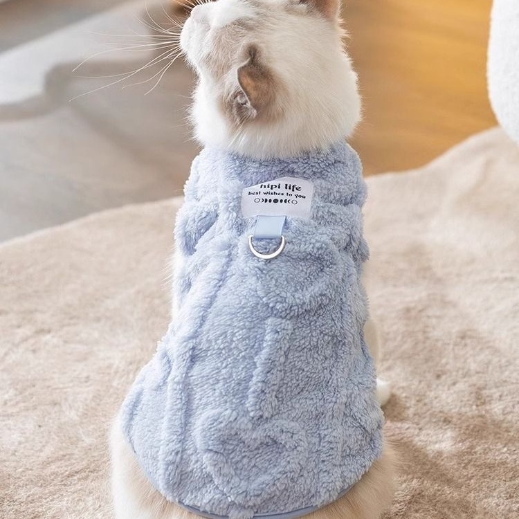 Χαριτωμένα ρούχα για γάτες Φθινόπωρο και Χειμώνα Plus Βελούδινο Γιλέκο από Πυκνό Φλις Ύφασμα Μαριονέτα Γάτα Μπλε Γάτα Κατοικίδιο Ρούχα Έλξης Δύο Πόδια