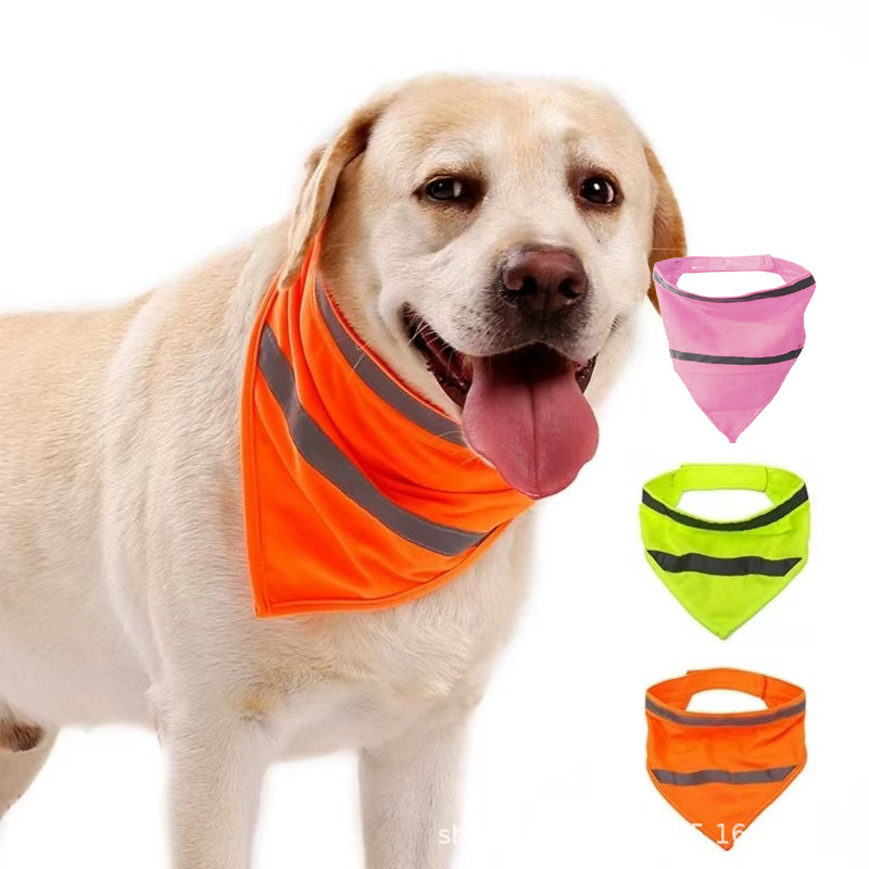 Suurele koerale mõeldud fluorestseeruv lemmikloomade kolmnurkne sall takjapaelaga, koera kaelasall, peegeldav süljesall, sall, kaelarätt, helendav fluorestseeruv