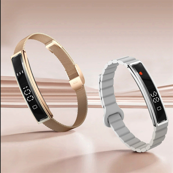 B3 išmanioji apyrankė Širdies ritmas Kraujo deguonis Slėgis Miegas Žingsniamatis Sportas Moterų sveikata Purtyti Nuotraukų Apyrankė