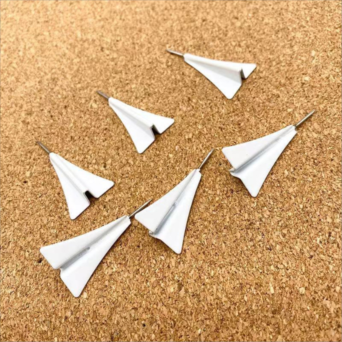 „Factory Direct“ kūrybingas trimatis metalinis orlaivio smeigtukas kamštinei lentai, veltinio dekoratyvinis I formos vinių smeigtukas