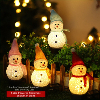 Határokon átnyúló napelemes karácsonyi hóember lámpa kültéri kerti udvari tájlámpa vízálló gyeplámpa gyantás lámpa