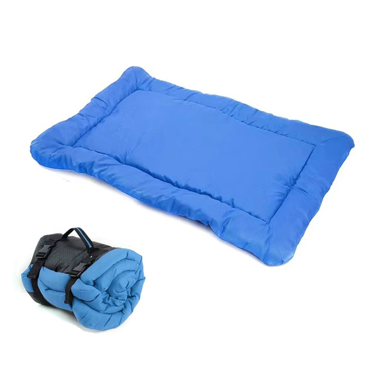 Kutyaszőnyeg kültéri kempingezéshez, hordozható, vízálló, nedvességálló, vastagított, összecsukható, feltekerhető, autós és otthoni használatra alkalmas, macska- és kutyaszőnyeg