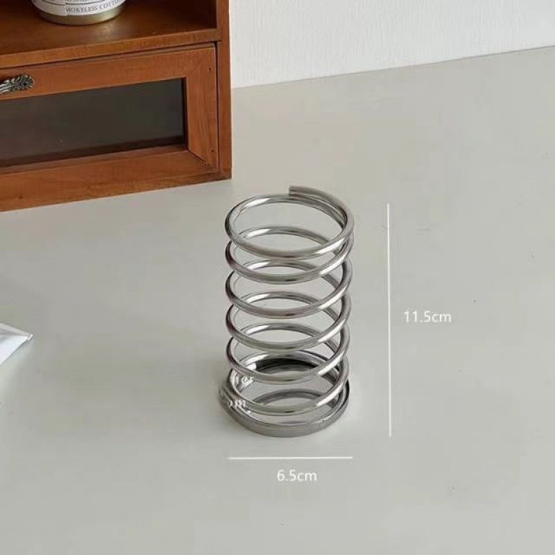 Metalinis dantų šepetėlio laikiklis, paprastas darbalaukio laikymo stovas, vonios kambario kanalizacijos laikymo stovas, kosmetinis šepetėlis, pažangūs tuščiaviduriai rašiklio laikikliai, papuošalai