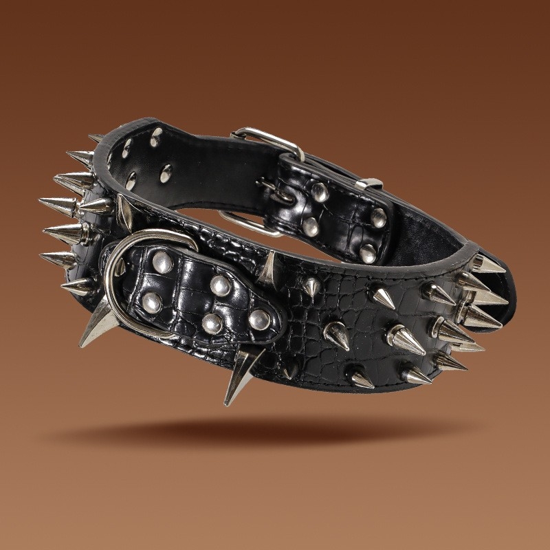 Piiriülene suurte koerte kaelarihm neetidega kaelakaitse krokodillimustriga hundihammastega laiendatud kumer tugev hammustusvastane nael hulgimüügist