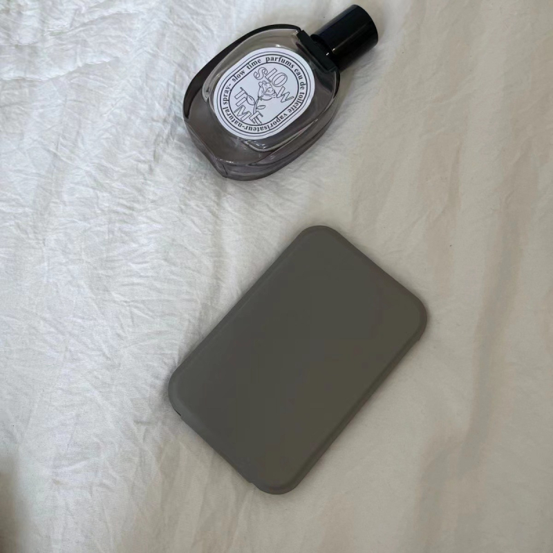 Tükör sminktükör hordozható otthoni használatra nőknek, kis kézi öltözőtükör, asztali összecsukható tükör diákok kollégiumi számára, hordozható összecsukható