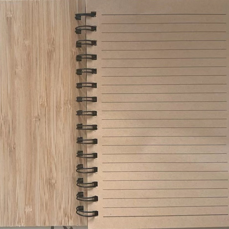 Pilna bambusa piezīmju grāmatiņa, radoša studentu kancelejas preču zīme, bambusa vāka piezīmju grāmatiņa, bambusa tāfeles piezīmju blociņš, bambusa spoļu grāmata