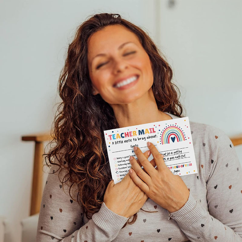 50 lap/csomag, Szivárványos Boldog Magatartást Támogató Tanári Magatartást Támogató Képeslap