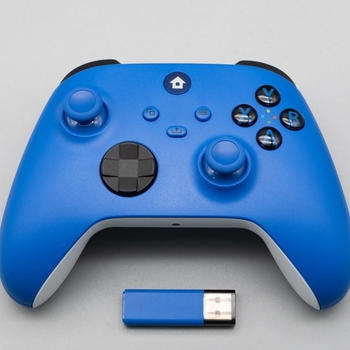 Κατάλληλο για ασύρματο χειριστήριο Xbox Series 2.4g με δέκτη. Υποστηρίζει χειριστήριο παιχνιδιών Xsx/Pc.