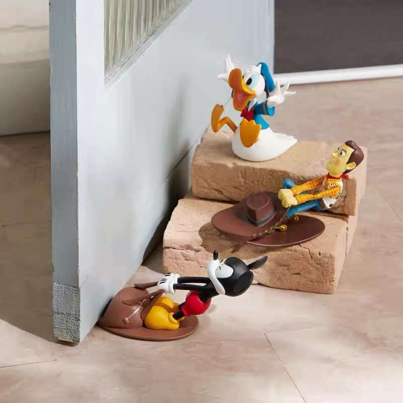 Χαριτωμένο στεφάνη Donald Duck Woody Mickey Mouse Πόρτα-φράγμα κούκλας με μπλοκ πόρτας, διασκεδαστικά στολίδια