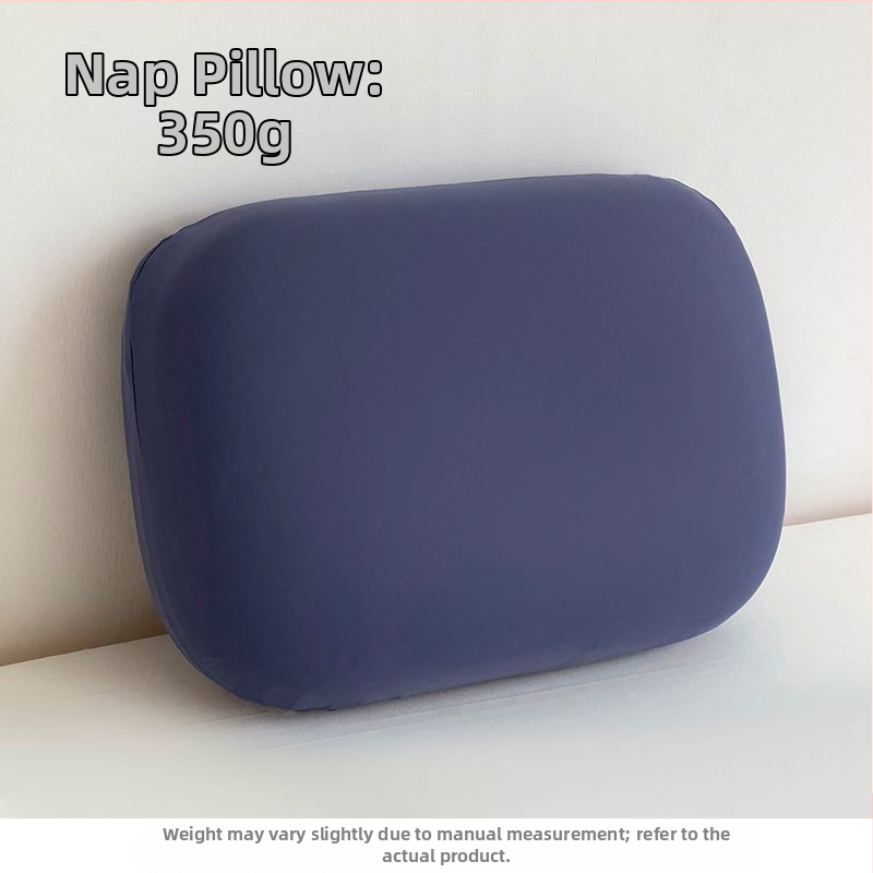 Maža pagalvėlė-snukučio pagalvėlė pradinių klasių mokiniams miegoti biuro darbo vietoje per pietų pertrauką, miegoti ant stalo, vaikiškas apkabinimas