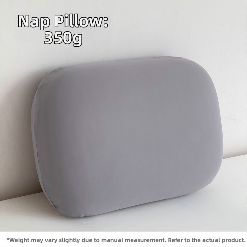 Maža pagalvėlė-snukučio pagalvėlė pradinių klasių mokiniams miegoti biuro darbo vietoje per pietų pertrauką, miegoti ant stalo, vaikiškas apkabinimas