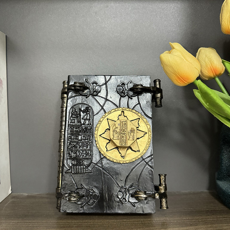 Piiriülene uus muumia surmaraamat surnute raamat maagiline raamat vaigust käsitöö kodukaunistamine