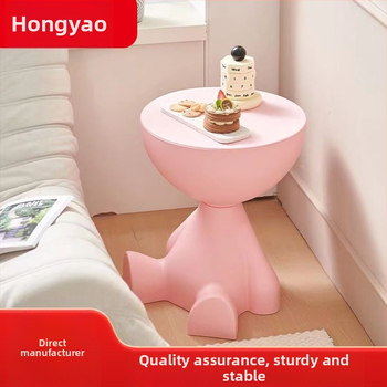 Kreemikas põrandakaunistused Väike kohvilaud Elutuba Loominguline väike lameda peaga diivan Väike abilaud Magamistuba Armas väike öökapp