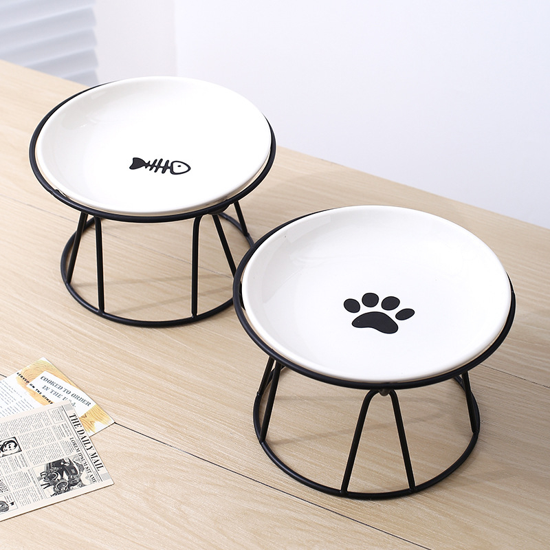 Loominguline kassiküünisest kalaluu lemmikloomakauss kausiriiuliga majapidamise kassikauss koerakauss keraamiline joogikauss kassi- ja koeratoiduriistad kronsteiniga