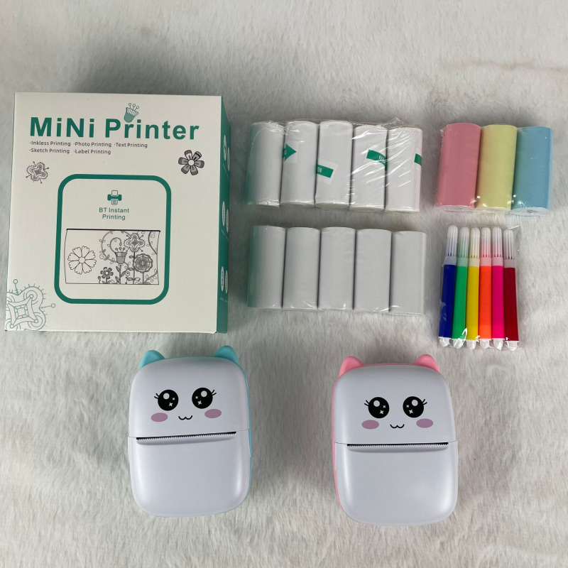 Suur hulk uusi populaarseid väikeseid miniklapiga taskupükste printerimärgistusmasinaid, mida saab ühendada Bluetooth-fotodega ja mis on kaasaskantavad koduseks kasutamiseks.