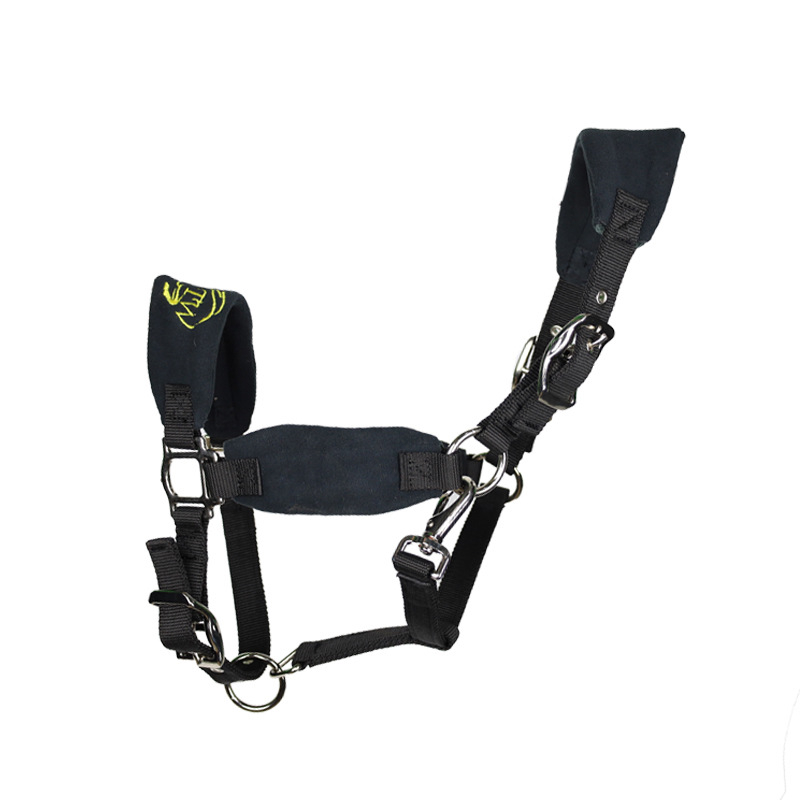 Hobusepöörad, vastupidavad ja reguleeritavad rakmed väikestele ja suurtele hobustele, sobivad ratsutamiseks