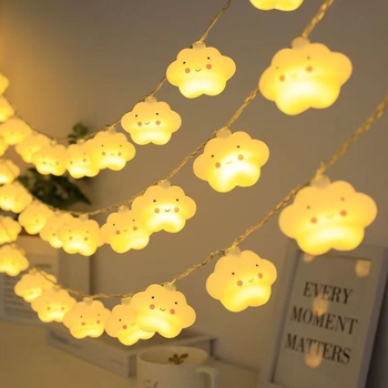 LED girliandos, žvaigždžių šviesos, debesų, besišypsančių veidų šviesos, vaivorykštės girliandos, gimtadienio vakarėlio kambario apšvietimo scenos išdėstymas