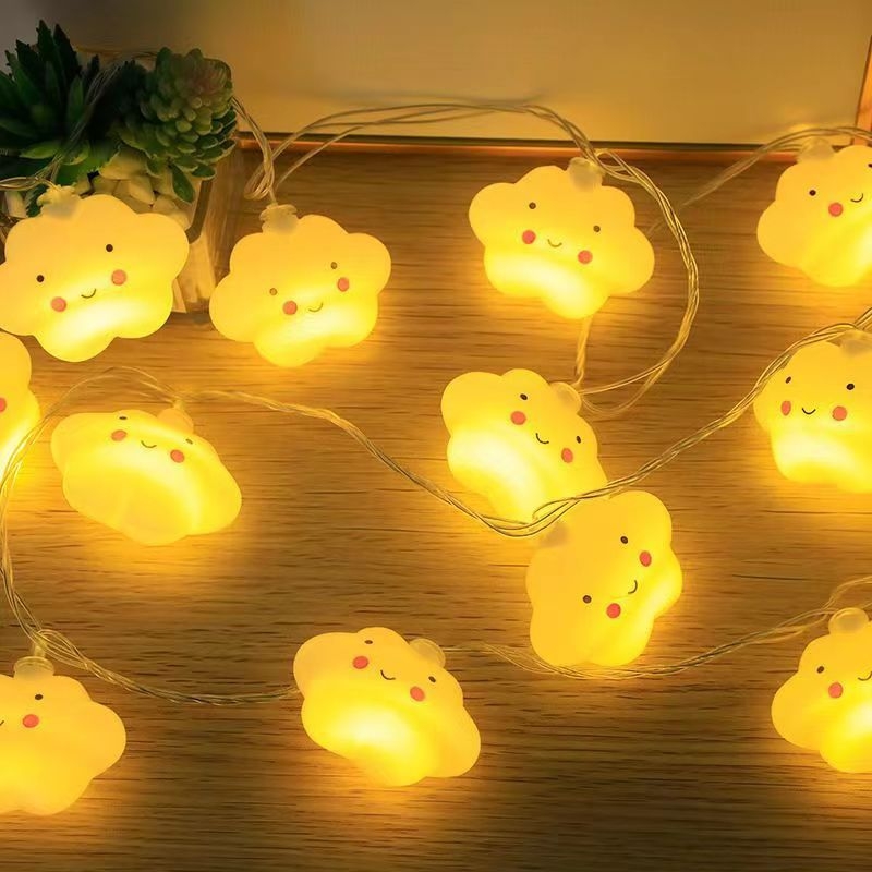 LED girliandos, žvaigždžių šviesos, debesų, besišypsančių veidų šviesos, vaivorykštės girliandos, gimtadienio vakarėlio kambario apšvietimo scenos išdėstymas