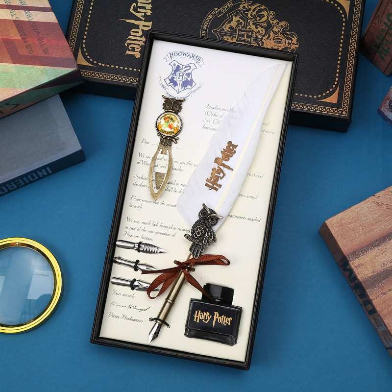 Euroopa retro maagiline kolledži sulepea kinkekarbis sulepea inglise tuulekäe konto päevikupliiats allkirjapliiats hulgimüük