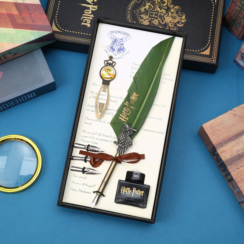 Euroopa retro maagiline kolledži sulepea kinkekarbis sulepea inglise tuulekäe konto päevikupliiats allkirjapliiats hulgimüük