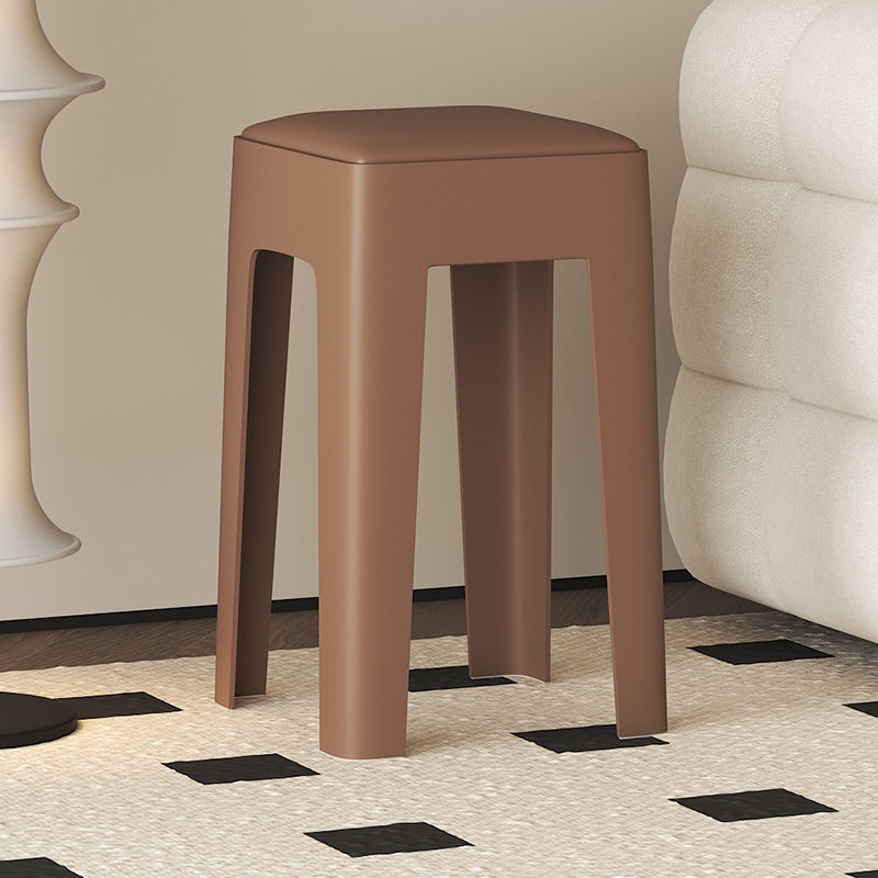 Koduseks kasutamiseks mõeldud tool, vastupidav ja vastupidav plastist pehme pakiga kandiline tool, lihtne pink, hoiustatav söögilaua tool, virnastatav kosmeetiline tool