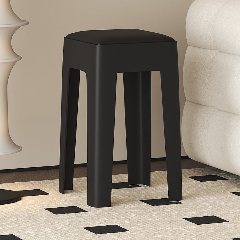 Koduseks kasutamiseks mõeldud tool, vastupidav ja vastupidav plastist pehme pakiga kandiline tool, lihtne pink, hoiustatav söögilaua tool, virnastatav kosmeetiline tool