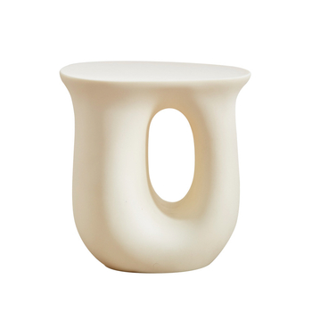 Mažas netaisyklingo stiliaus šiaurės šalių kavos staliukas, dizainerio stiliaus šoninis staliukas, kampinis staliukas mažam butui, kūrybingas U formos mažas kavos staliukas