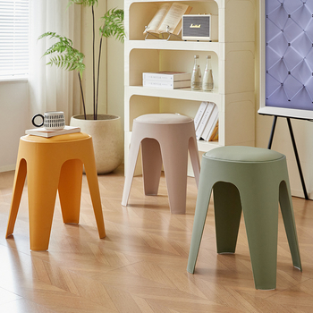 Majapidamises kasutatav plasttool, virnastatav hoiutool, moodne lihtne restoranitool, nahast pehme kotiga, padjaga, plastist ümmargune tool
