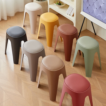 Majapidamises kasutatav plasttool, virnastatav hoiutool, moodne lihtne restoranitool, nahast pehme kotiga, padjaga, plastist ümmargune tool