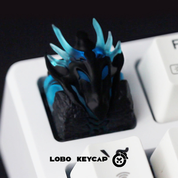 Täiendasin poolläbipaistvat klahvikatet Alone, Shadow Legioni isikupärastatud vaigust mehaanilist klaviatuuri ühe kahemõõtmelise Esc-klahviga