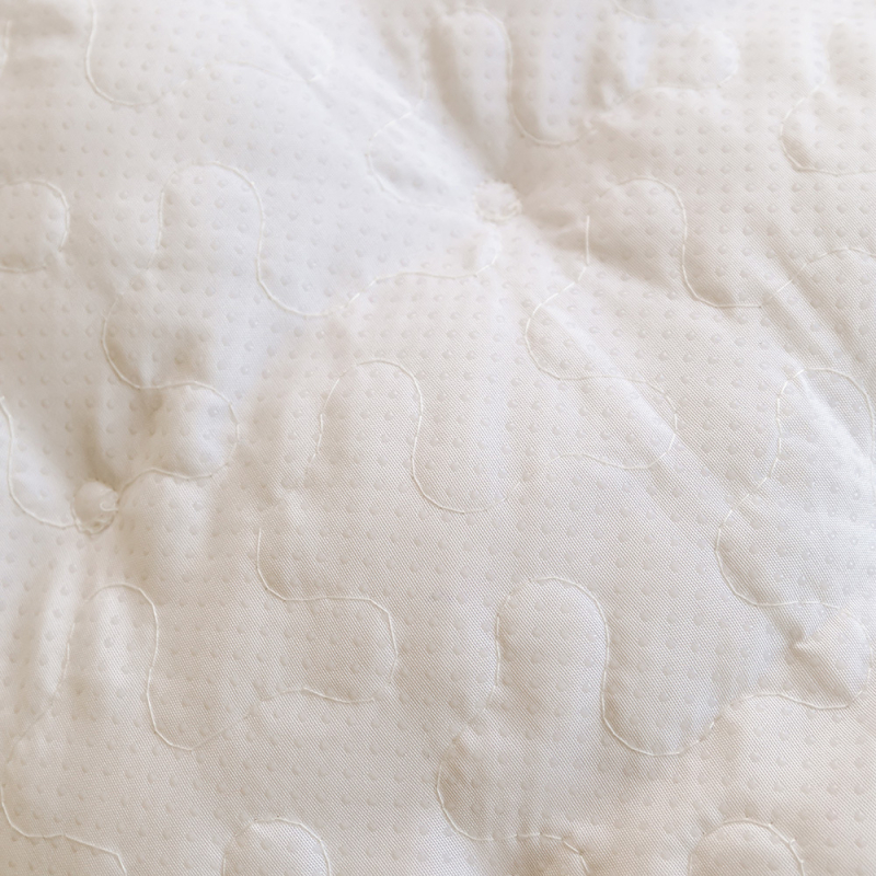 Uus sissepääsuga kerge luksuslik lemmikloomade paksendatud aurutatud leivamatt, moodne ruudukujuline koerakenneli matt, ruudukujuline sügis- ja talvine plush lemmikloomade magamispesa