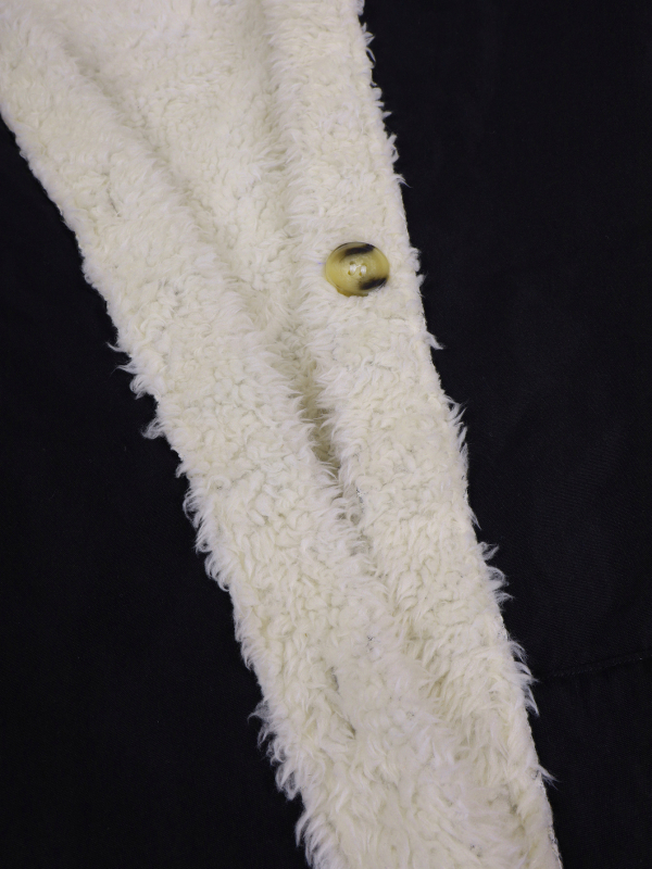 Amazonist pärit piiriülene Euroopa ja Ameerika moodne pluss-suuruses fliisvoodriga paksu kapuutsiga naiste mantel 2024. aasta sügis-talve stiilis