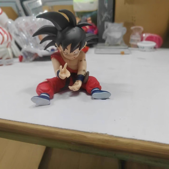 Χονδρική Anime Ο Βασιλιάς μου Hesseba Dragging Gun Μαύρος Χαζός Φιγούρα Μοντέλο Στολίδι