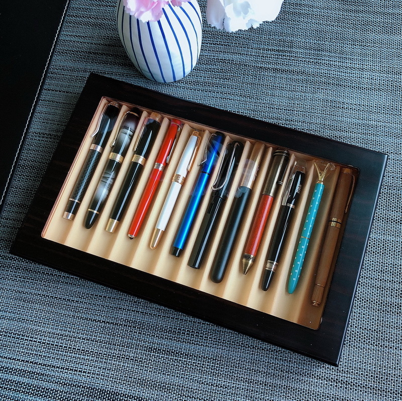 Hulgimüük laos vintage pastapliiatsi kapis kirjatarvete kastis pastapliiatsi allkirjaga pastapliiatsi vitriinkapp värvitud puidust sigarikollektsioon