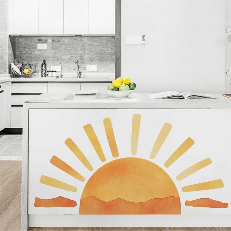 Uued koomiksiga käsitsi maalitud päikeseseina kleebised, lastetoa lasteaia lastehoiu klassi seinakaunistused