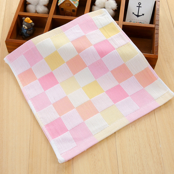 Didmeninė prekyba dvigubu marlės mažu kvadratiniu rankšluosčiu Vaikams Kūdikiams skirtas kūdikio seilių rankšluostis marlės languotas vaikiškas rankšluostis