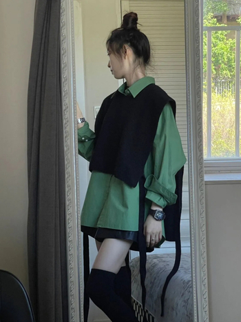 Γυναικείο κοντό πλεκτό γιλέκο με ακανόνιστο σχέδιο σε στυλ κολεγίου, σε στοίβα, με μακριά μανίκια και τοπ