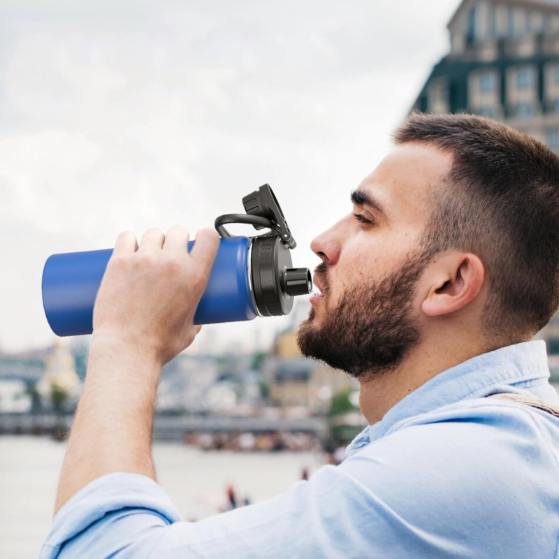Pārrobežu kosmosa tējkannas krūzes vāks lielas ietilpības sporta tējkannas vāks PP plastmasas vāks pārnēsājams vāks āra lietošanai trīs pirkstu vāks