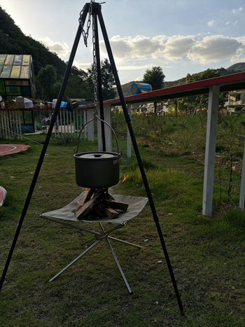 AIRKYE Erik välistingimustes kasutatav kämpingualus, kolme jalaga rippuv potialus, kolmeosaline teleskoopne kaasaskantav kolmeukseline kämpinguabiline