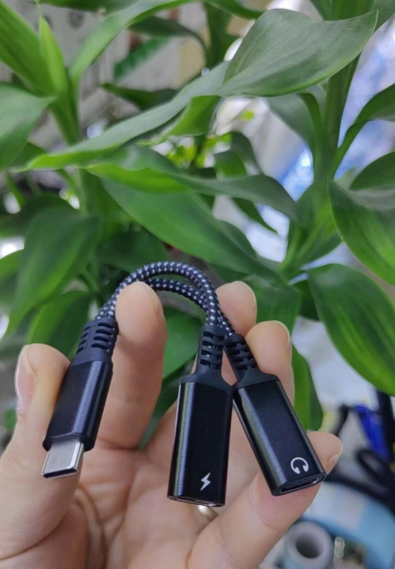 C tipo skaitmeninis adapteris 3,5 mm ausinių keitiklis mobiliojo telefono įkrovimui PD60W greito įkrovimo garso kabelis