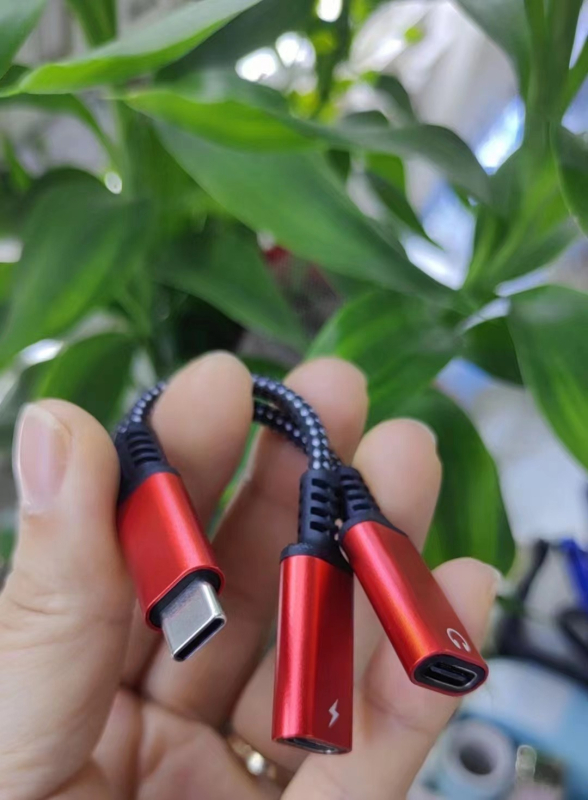 C tipo skaitmeninis adapteris 3,5 mm ausinių keitiklis mobiliojo telefono įkrovimui PD60W greito įkrovimo garso kabelis