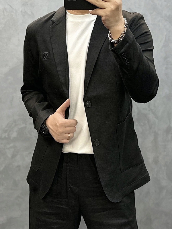 2024. aasta suvine uus meeste kerge luksuslik võrgust pealisriietus, äriline vabaaja lihtne ühevärviline õhukese lõikega ülikond