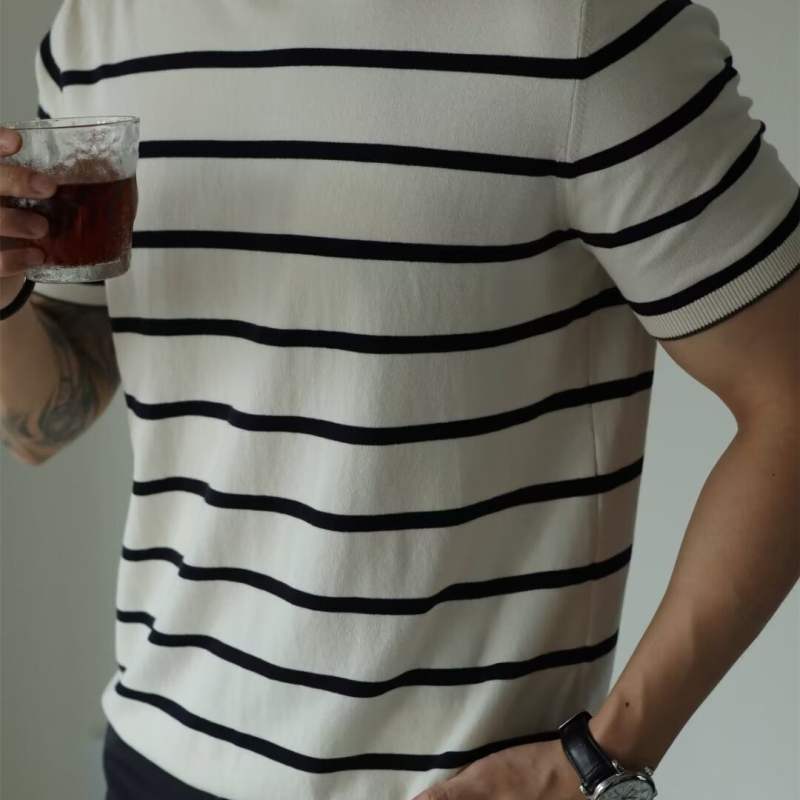 2024. aasta suvine uus meeste kootud ümara kaelusega lühikeste varrukatega T-särk, triibuline vabaaja trendikas sisemine lahtine universaalne särk