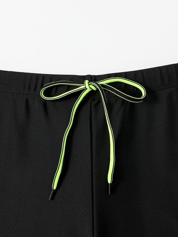 Hulgimüük Moodsad trükitud veekindlad ujumispüksid, Moodsad pluss-suuruses kuumaveeallikaga meeste ujumisriided, Viiepunktilised bokserid meeste ujumispüksid