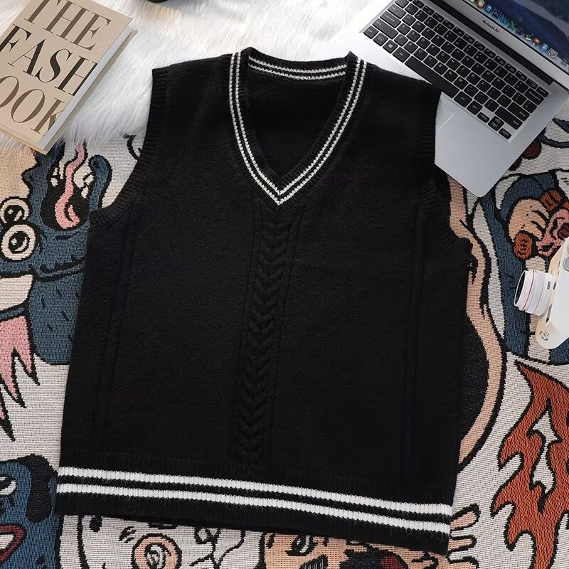 V-kaelusega villane vest, kampsunvest, pehme vahaga universaalne vest, õpilasvest, koolivormi vest, JK vormiriietus, kootud vest