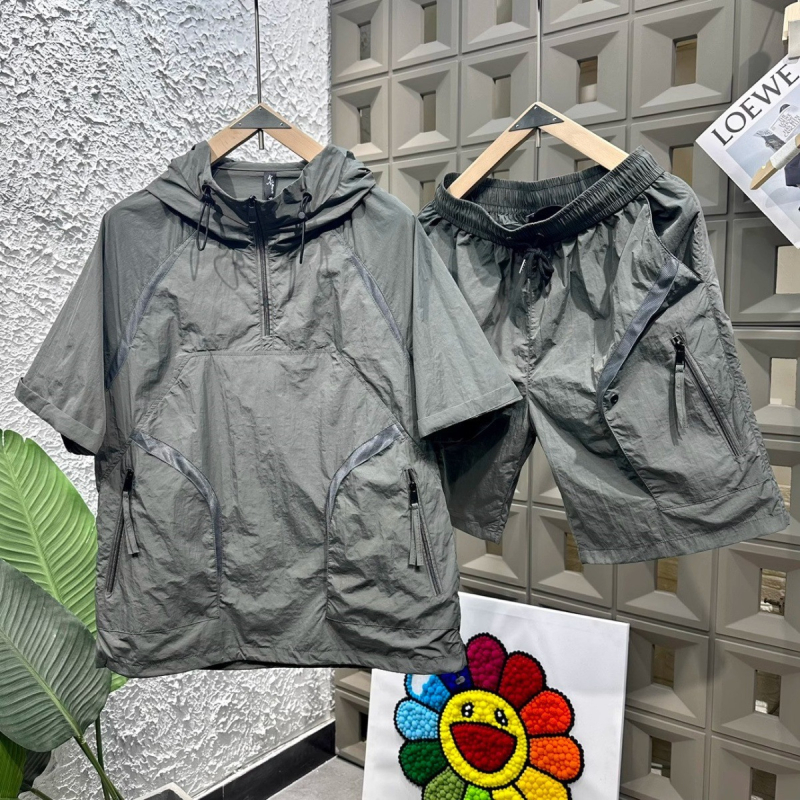 Suvine õhuke kapuutsiga lühikeste varrukatega ülikond meeste õues kasutamiseks mõeldud vabaaja hingav päikesekaitseriietus paaridele mõeldud universaalsed lühikesed püksid kaheosaline komplekt