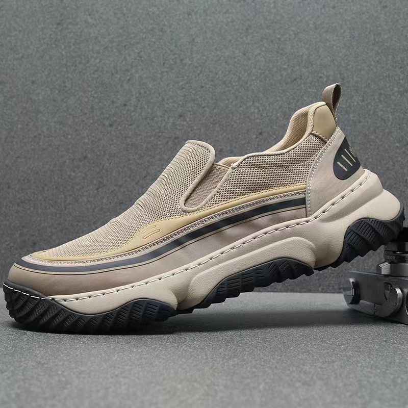 Vīriešu apavi Vasaras jaunā 2025. gada modes audekla apavi Tīkla elpojoši pret smaku uzvelkami uzvelkami ikdienas apavi āra lietošanai